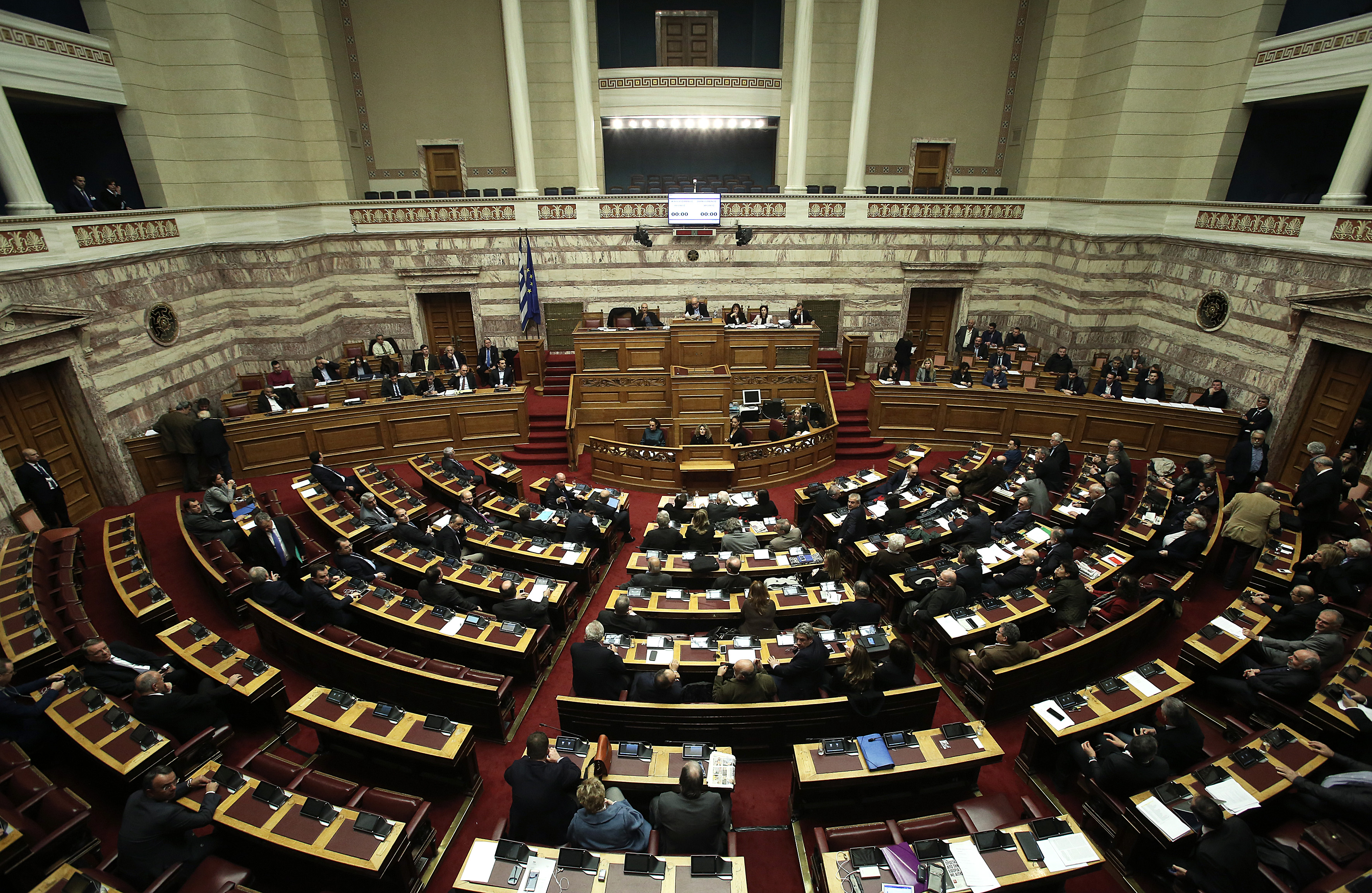 Με 154 υπέρ το πολυνομοσχέδιο – Στην ΚΟ ΣΥΡΙΖΑ η Μεγαλοοικονόμου