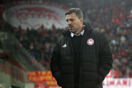Ολυμπιακός: Πήρε 22 παίκτες ο Γκαρθία