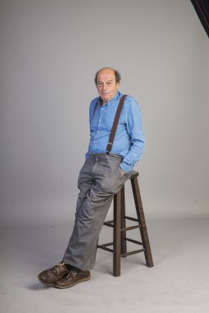 11 ερωτήσεις στον Μανούσο Μανουσάκη