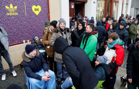 Αθλητικά παπούτσια με δώρο…κάρτα απεριορίστων διαδρομών