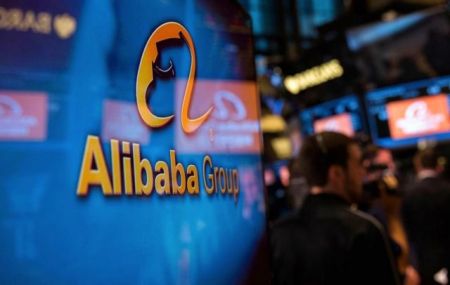 Η Alibaba έβγαλε εκτός 240.000 εταιρείες με προϊόντα «μαϊμού»