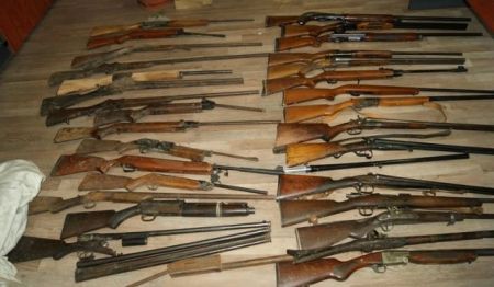 Ιωάννινα: Ολόκληρο οπλοστάσιο έκρυβε στο σπίτι του 76χρονος