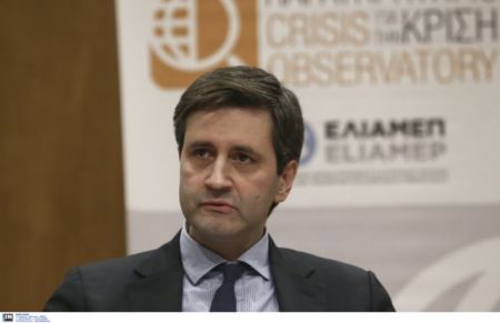 Γιώργος Χουλιαράκης: Ορατός ο κίνδυνος του δημοσιονομικού παραστρατήματος