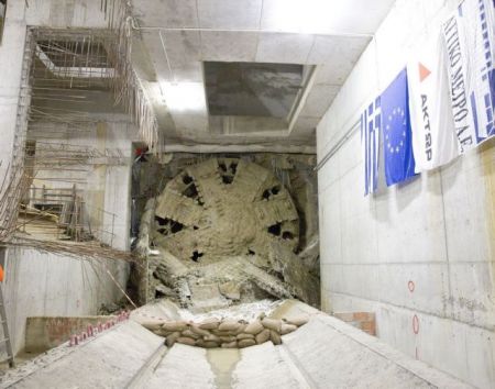 Το μετρό της Θεσσαλονίκης μπήκε στις ράγες