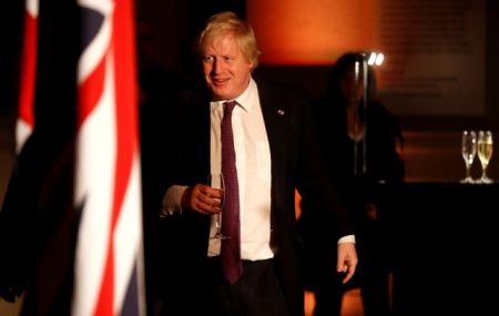 Μια νέα γέφυρα στη Μάγχη μετά το Brexit προτείνει ο Μπ. Τζόνσον