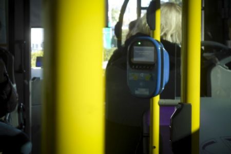 Αχτσιόγλου: Δωρεάν μετακίνηση ανέργων και με ηλεκτρονικά εισιτήρια