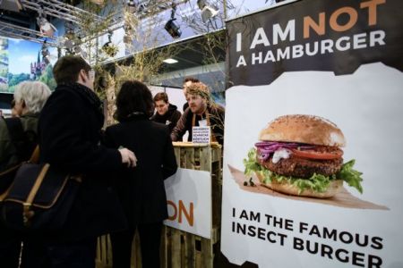 Νέα μόδα: Το μπέργκερ με κρέας… χωρίς κρέας