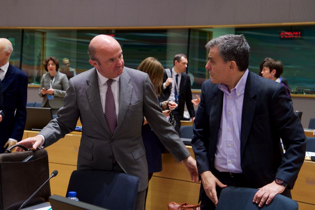 Government hastens final reforms before 6.7 bn euro tranche