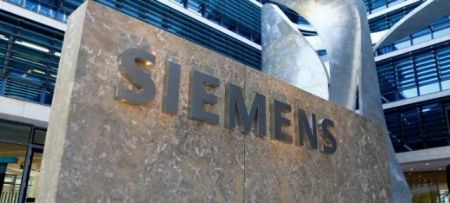 Δίκη Siemens: τα ημερολόγια Τσκάλου στο μικροσκόπιο