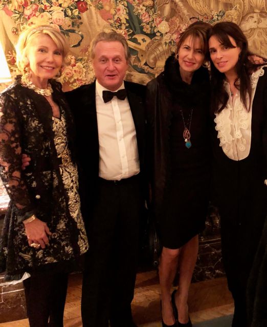 Ραντεβού στο Παρίσι