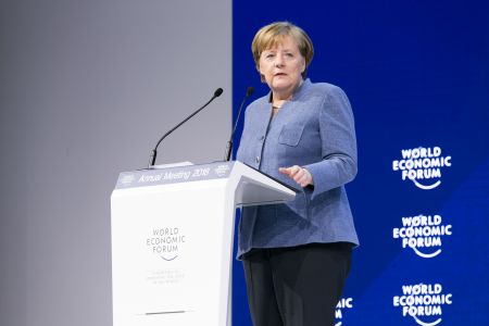 Γερμανία: Το μέλλον της Μέρκελ στα χέρια των μελών του SPD