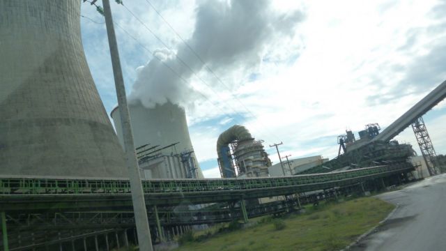 Επενδυτικά funds και ενεργειακές εταιρείες θέλουν τους λιγνίτες της ΔΕΗ