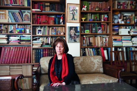 Μαρίνα Καραγάτση: «Kαλύτερα μια δύσκολη από μια βαρετή ζωή»