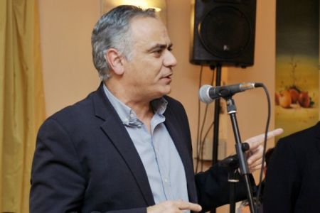 €872 εκατ. για έργα υποδομής σε μικρούς οικισμούς