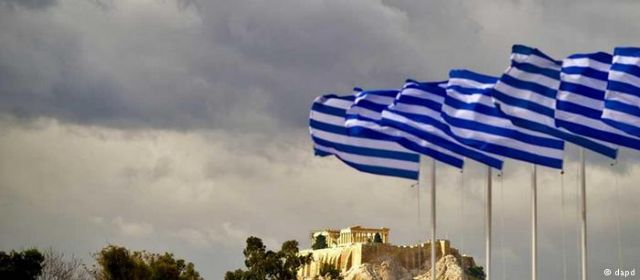 Γερμανικός Τύπος: Η έξοδος στις αγορές διογκώνει το χρέος