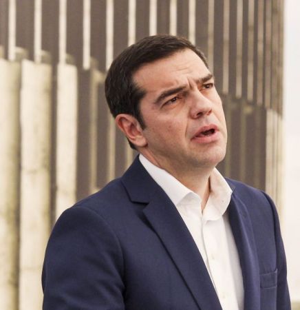 Τσίπρας, μόνος, ψάχνει…