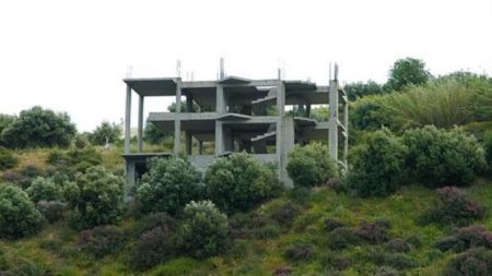 Αυθαίρετα: Παρατάσεις στα εκπτωτικά «μπόνους»