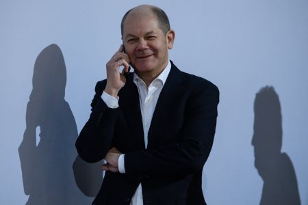 Γερμανία: Ποιος είναι ο σοσιαλδημοκράτης αντι-Σόιμπλε, Ολαφ Σολτς