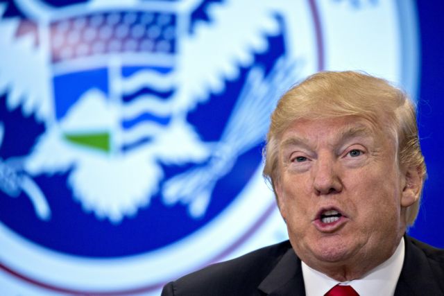 Με το Εθνικό Σύστημα Υγείας  της Βρετανίας τα έβαλε ο Τραμπ