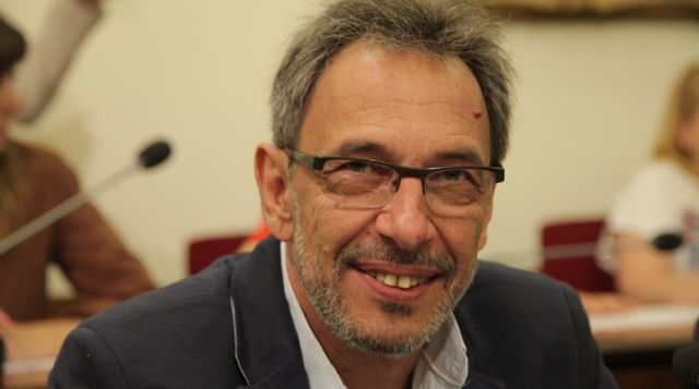 Αιχμές εναντίον της διοίκησης της ΕΡΤ από τον Δ. Τσακνή