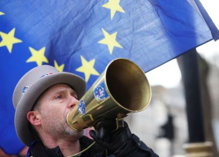 Brexit: Η ΕΕ περιμένει τις αιτήσεις των τραπεζών