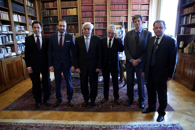 Στον Πρόεδρο της Δημοκρατίας το Οικονομικό Επιμελητήριο