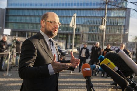 Σούλτς: Ημέρα των αποφάσεων η σημερινή