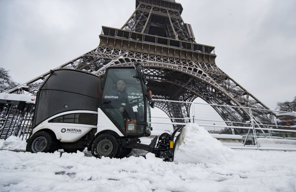 Παρίσι:  Ακυρώσεις και καθυστερήσεις πτήσεων λόγω της χιονόπτωσης