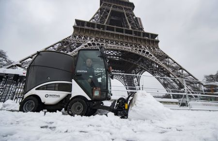 Παρίσι:  Ακυρώσεις και καθυστερήσεις πτήσεων λόγω της χιονόπτωσης