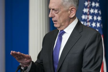 Οι ΗΠΑ πιέζουν ΕΕ για αύξηση στρατιωτικών δαπανών