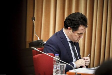 Μήνυση Γεωργιάδη κατά προστατευόμενων μαρτύρων της Novartis
