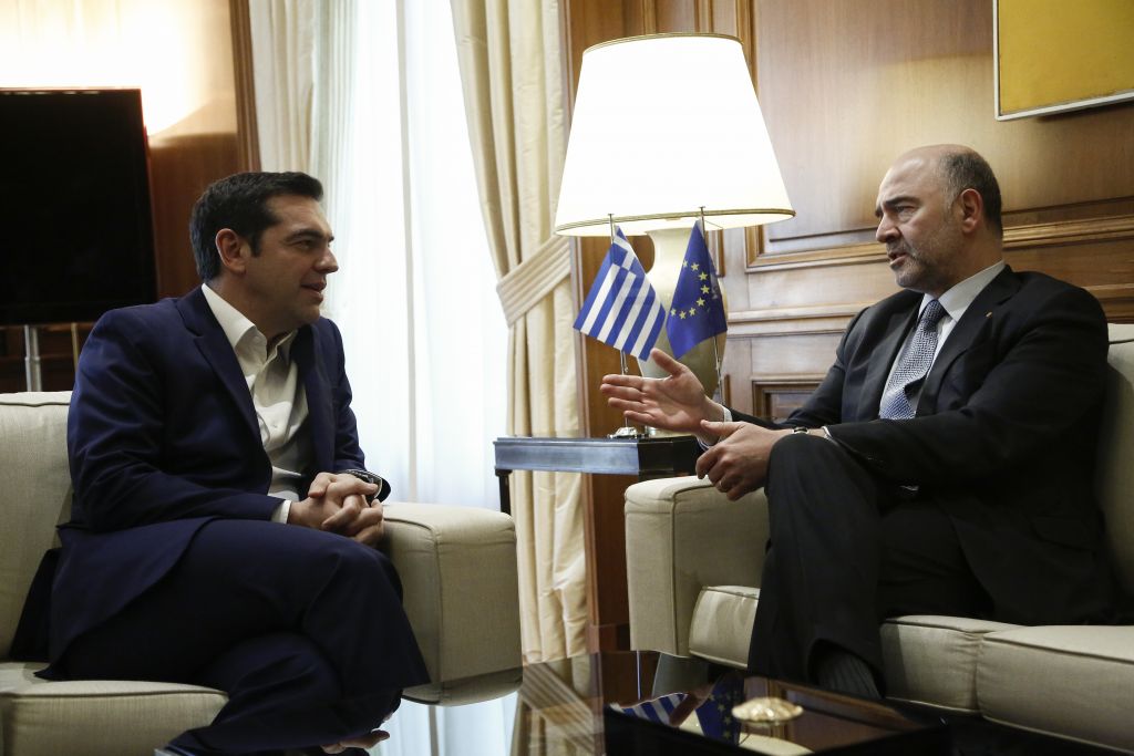 Μοσκοβισί: Καθαρή έξοδος μεν με δεσμεύσεις δε