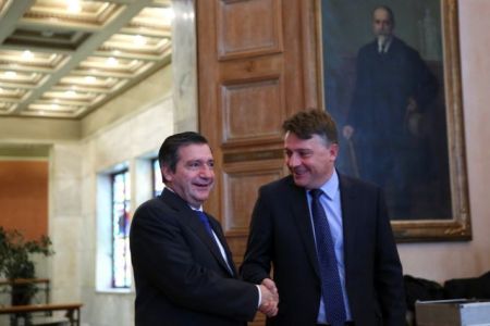 Μήνυμα ενότητας στους πολίτες της πΓΔΜ έστειλε ο Καμίνης