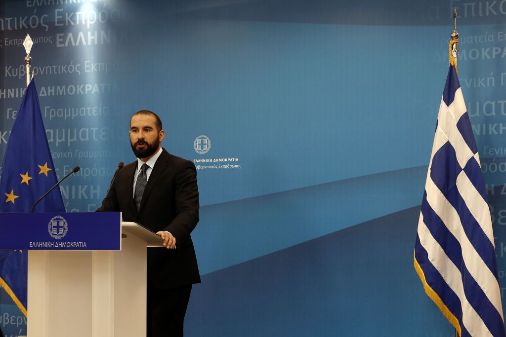 Τζανακόπουλος: Επιστρέφουν σύντομα στην Ελλάδα οι δύο αξιωματικοί