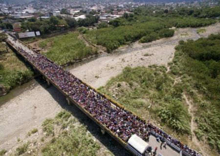 Βενεζουέλα: Αποχή της αντιπολίτευσης από τις εκλογές