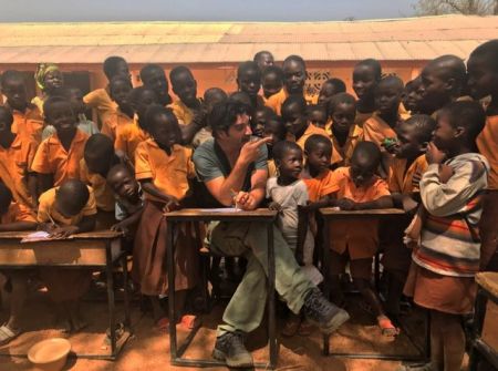 Ντοκιμαντέρ «Ενας κόσμος» από τον Χριστόφορο Παπακαλιάτη