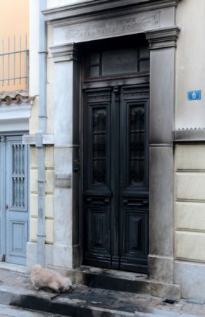 Ανάληψη ευθύνης για τους εμπρησμούς σε Μαρέβα Μητσοτάκη και ART TV