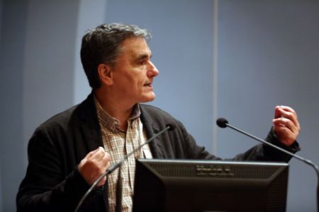 Επαφές Τσακαλώτου με επενδυτές σε Παρίσι και Λονδίνο