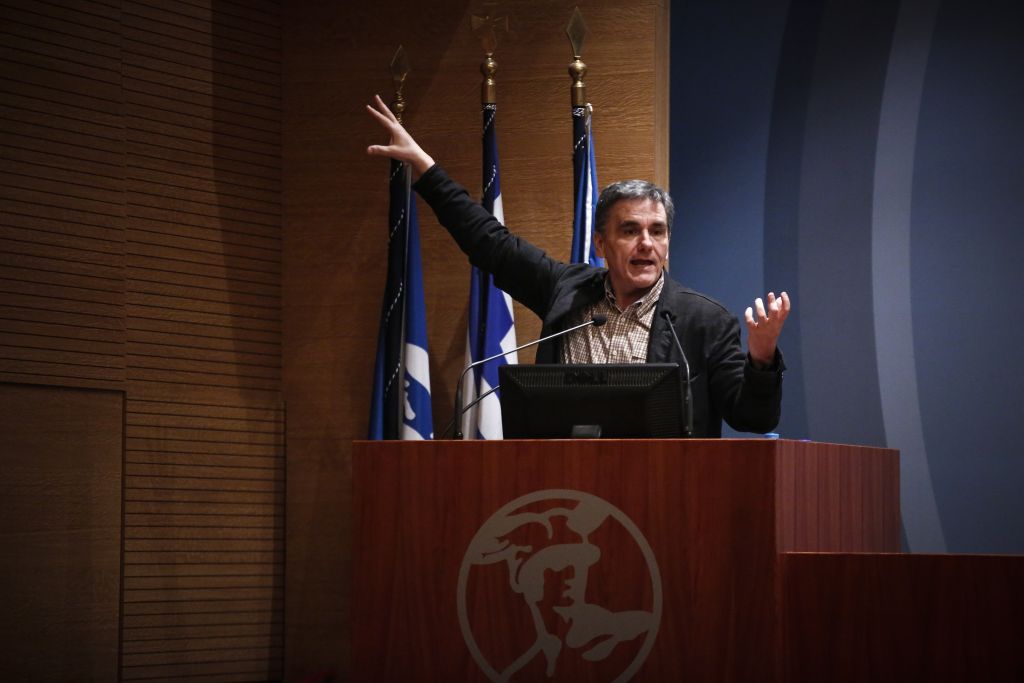 Τσακαλώτος: Δεν χρειάζεται προληπτική πιστωτική γραμμή