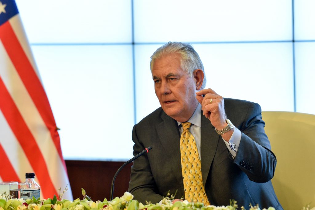 Athens views Tillerson’s Turkey visit, Yildirim-Merkel talks with heightened interest