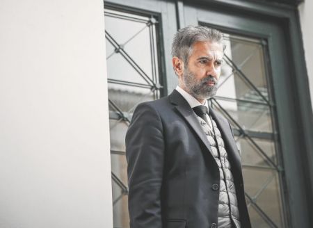 Οταν τα €3.000.000 υπέρβαση στους λογαριασμού Φρουζή έγιναν €33.000.000