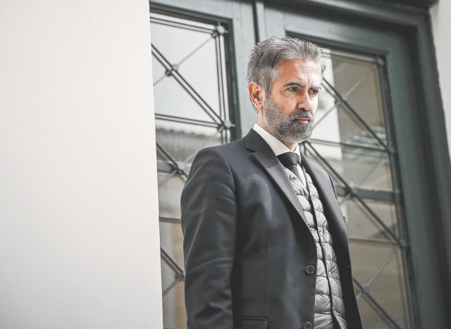 Οταν τα €3.000.000 υπέρβαση στους λογαριασμού Φρουζή έγιναν €33.000.000