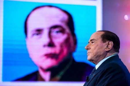 Για κίνδυνο πολιτικής παράλυσης στην Ιταλία ανησυχεί η ΕΕ