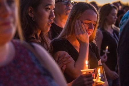 ΗΠΑ: Αναπάντητα ερωτήματα για το μακελειό στη Φλόριντα