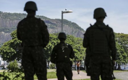 Βραζιλία: Εξέγερση με ομήρους στις φυλακές του Ρίο