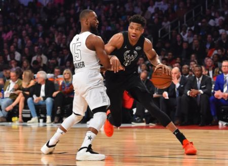 Στον Αντετοκούνμπο ανήκει πλέον επισήμως το «Greek Freak»