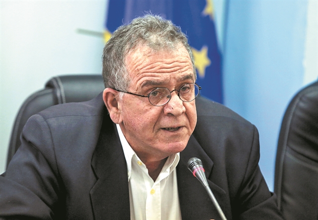 Εντονες αντιδράσεις για τα κλειστά κέντρα