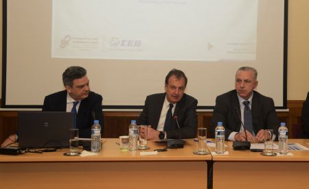 ΣΕΒ: Προτεραιότητα στην επιχειρηματική μεγέθυνση των ΜμΕ