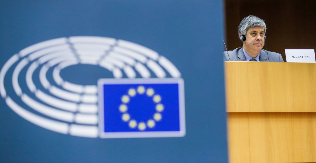 ΕE: Υποχώρηση της καταναλωτικής εμπιστοσύνης τον Φεβρουάριο