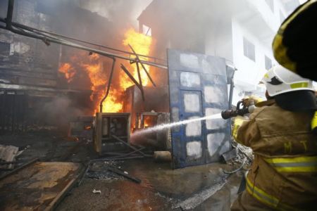 Τουλάχιστον 30 νεκροί από πυρκαγιά σε κλινική απεξάρτησης στο Μπακού